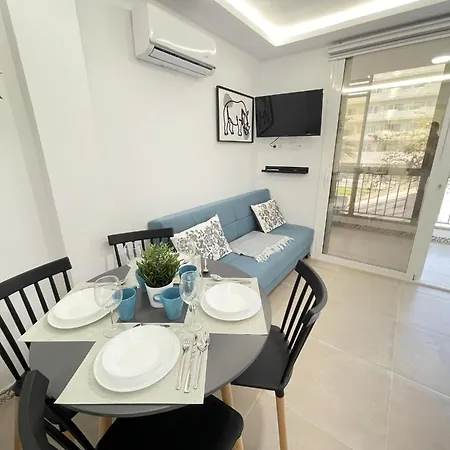 11. Beautiful Esmeralda, A/c, Wifi Διαμέρισμα *